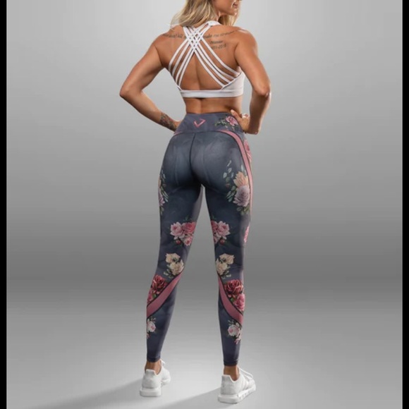Violate the DressCode Floral Print Leggings - Picture 1 of 8